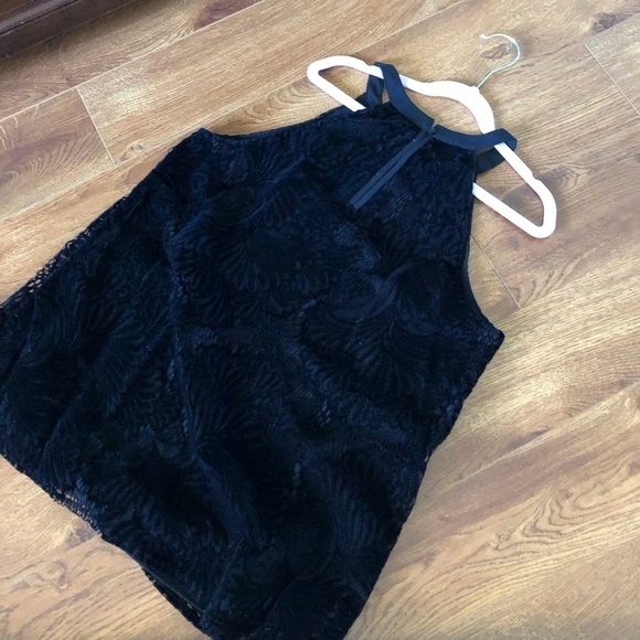 Loft high neck black velvet laser cut sleeveless blouse in size XS - Picture 3 of 7